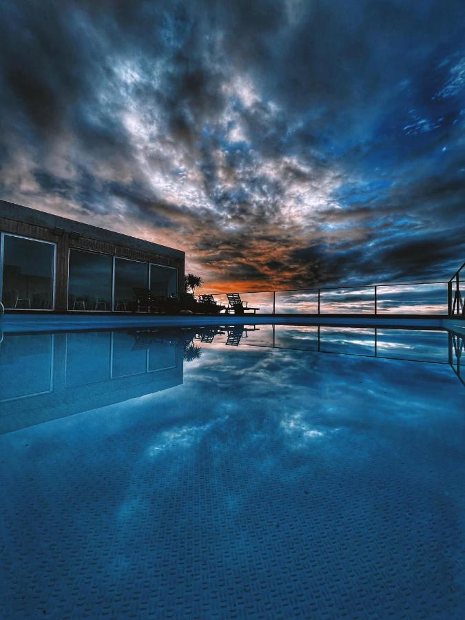 Mosteiros Place Bagian luar foto